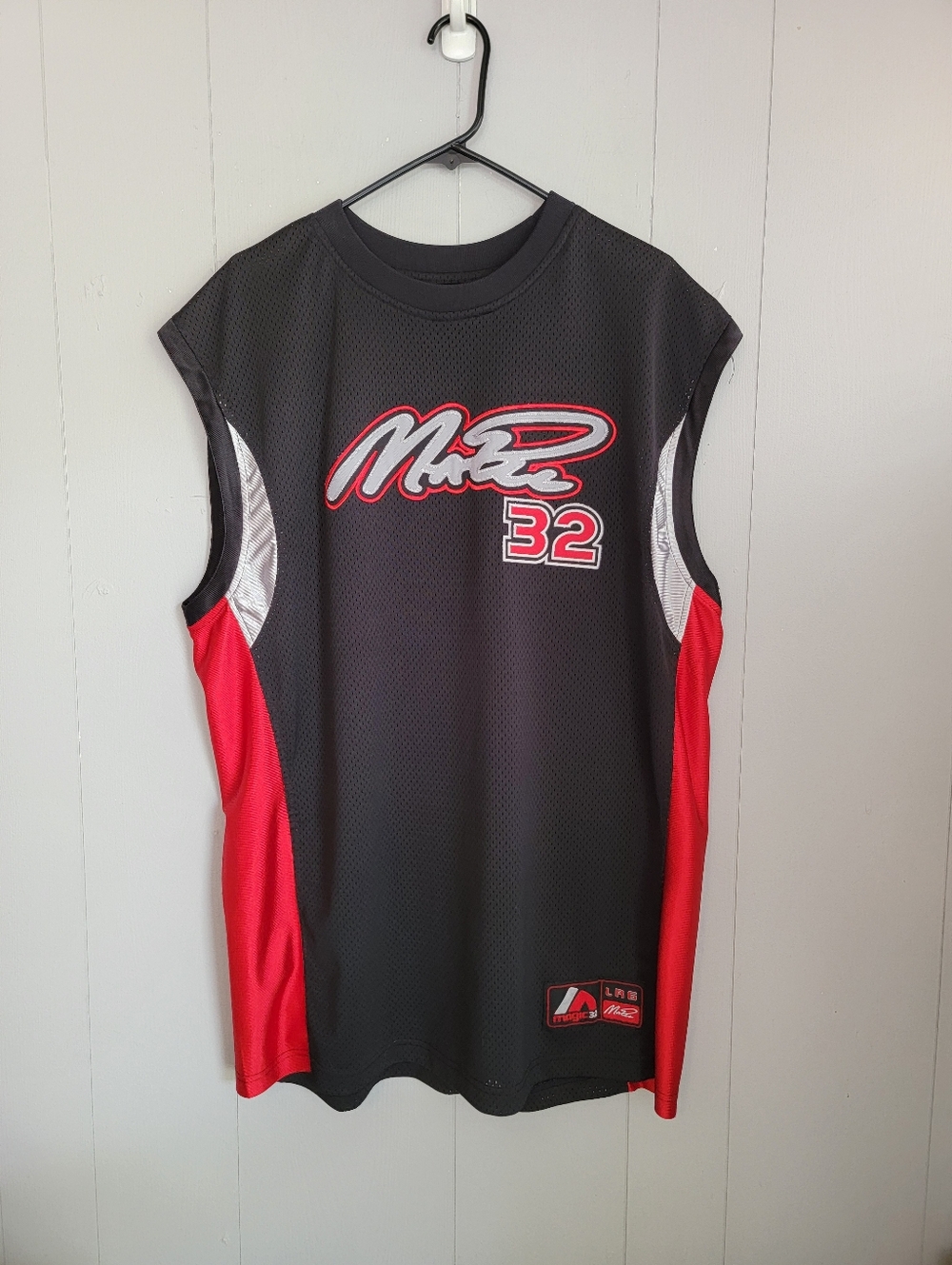 Magic32 Men's Jersey Magic Johnson 32 Large Red Black Basketball Tank